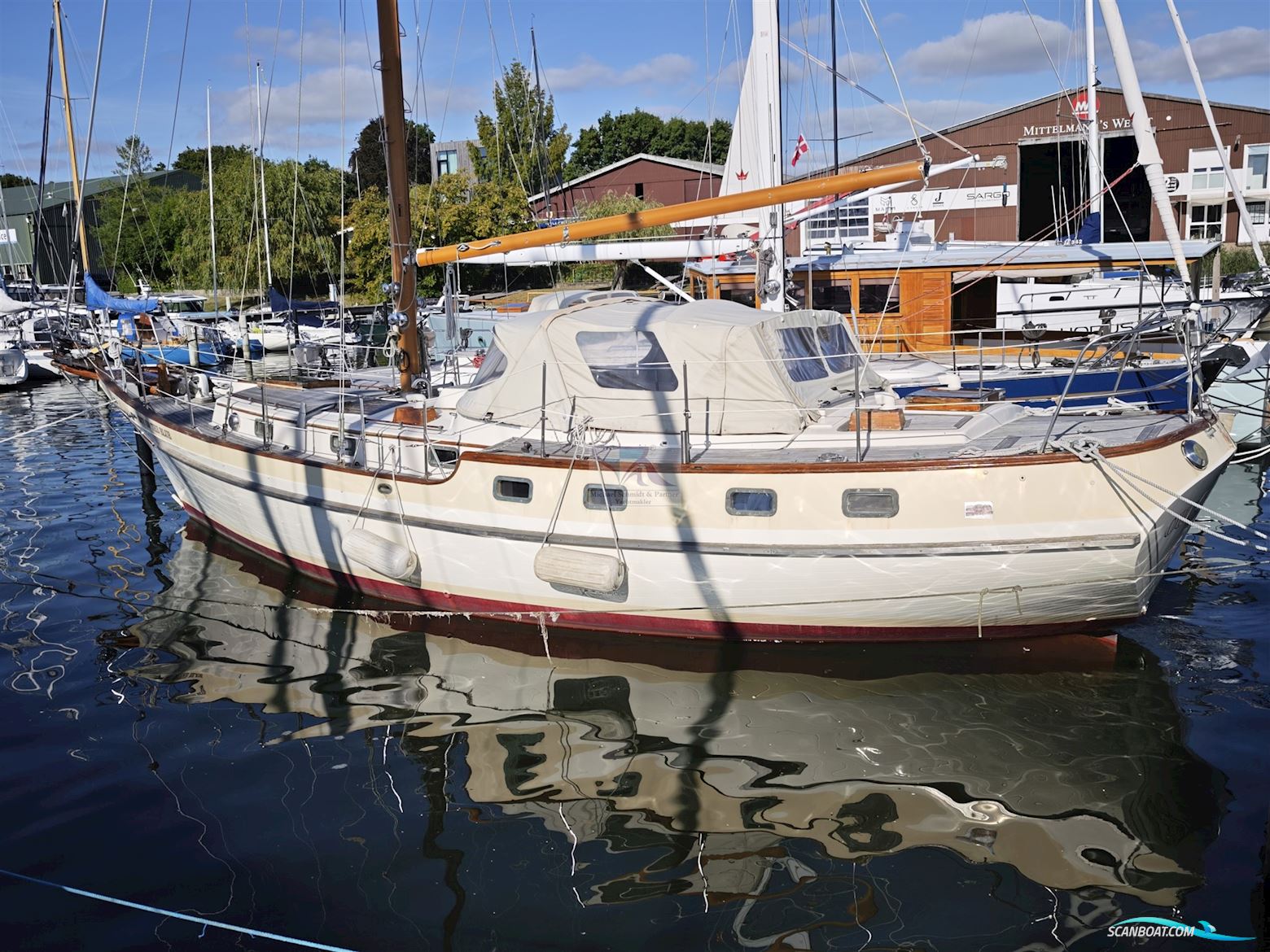 Bluewater Yachts Vagabond 42