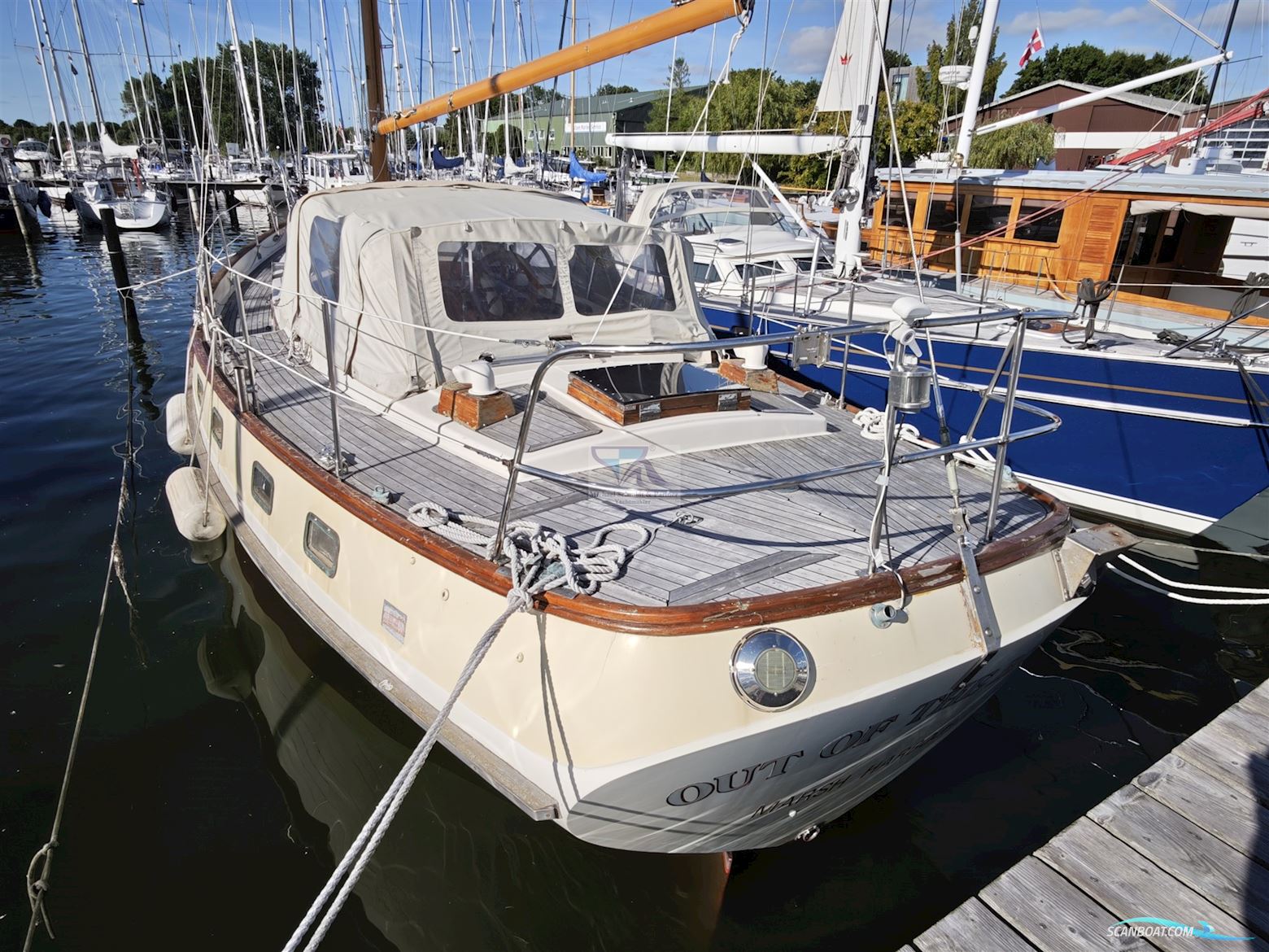 Bluewater Yachts Vagabond 42