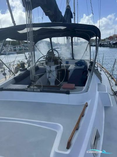 C&C  Landfall 43 CC Segelbåt 1982, med Perkins motor, Virgin Islands