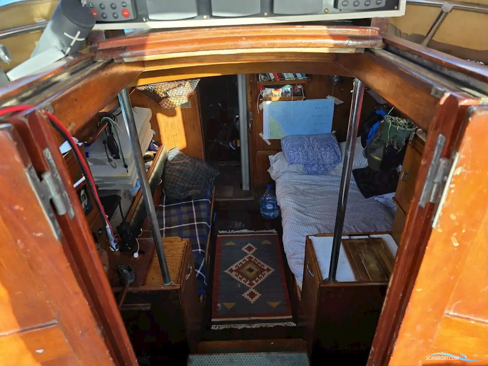 Camper & Nicholson 36