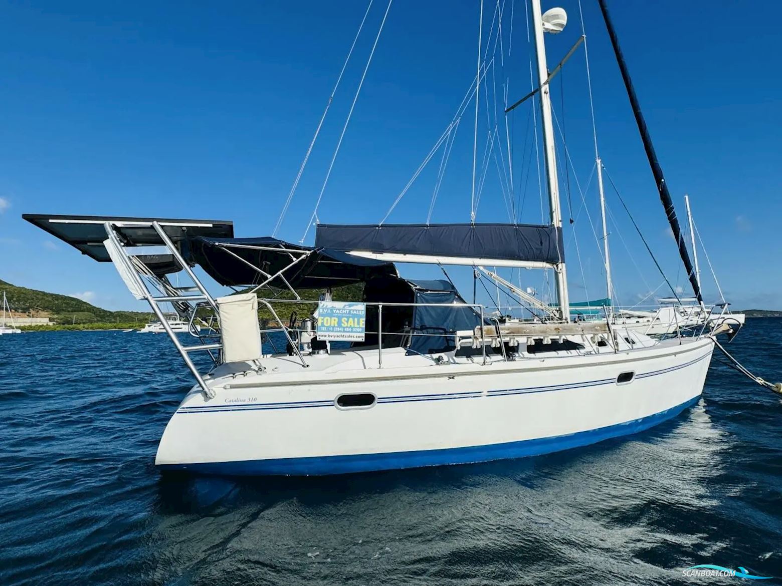 Catalina 310 Segelbåt 2001, med Universal motor, USA