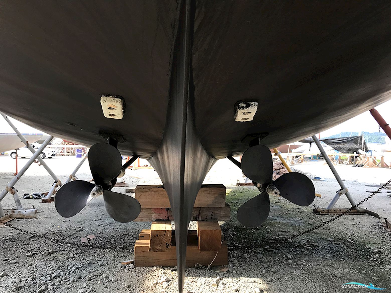 Chantiers Maritimes de Paimpol et Fécamp Via 52