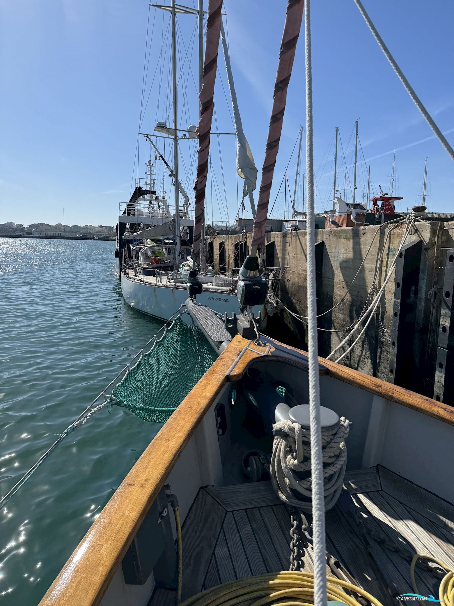 Classic Ketch Pilot House 65ft