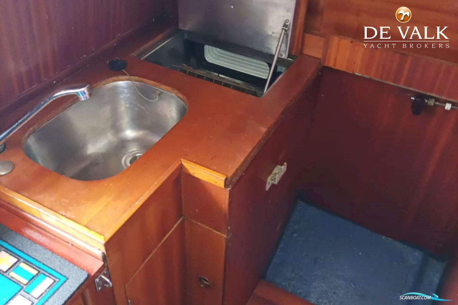 Classic Sailing Yacht