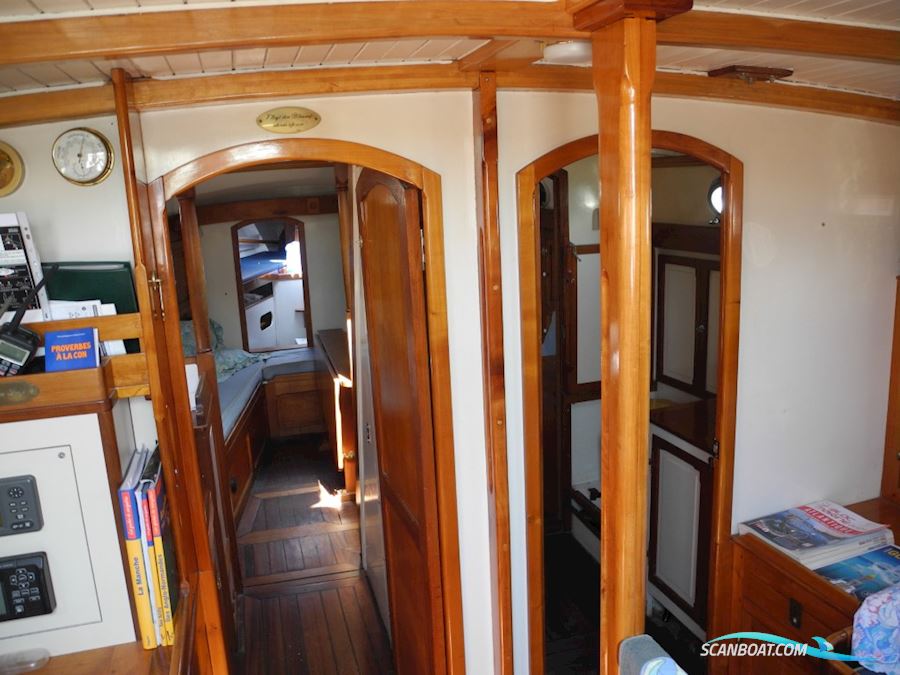 Classic Sailing Yacht