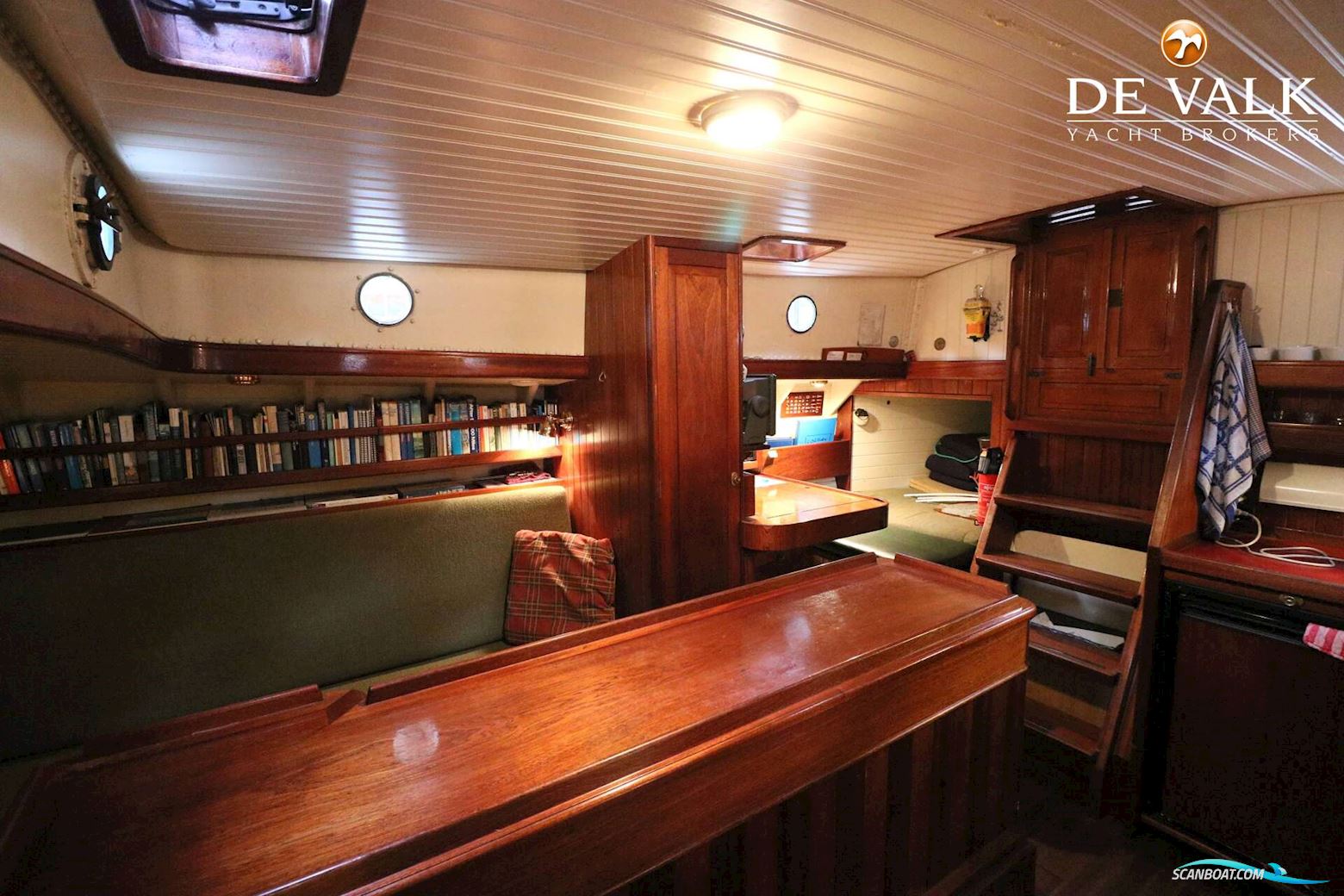 Classic Sailing Yacht