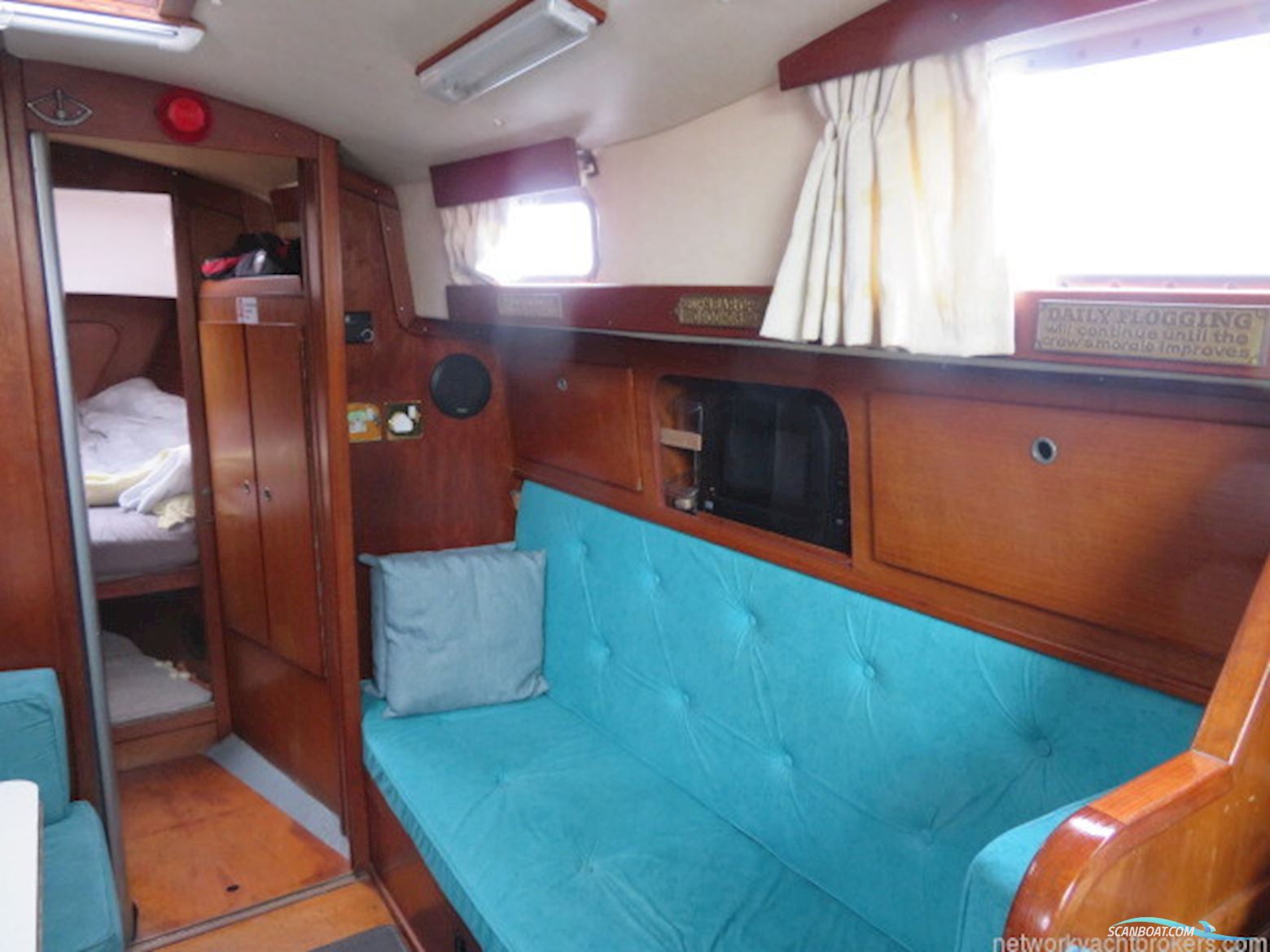 Classic Yacht Frans Maas Raider 35