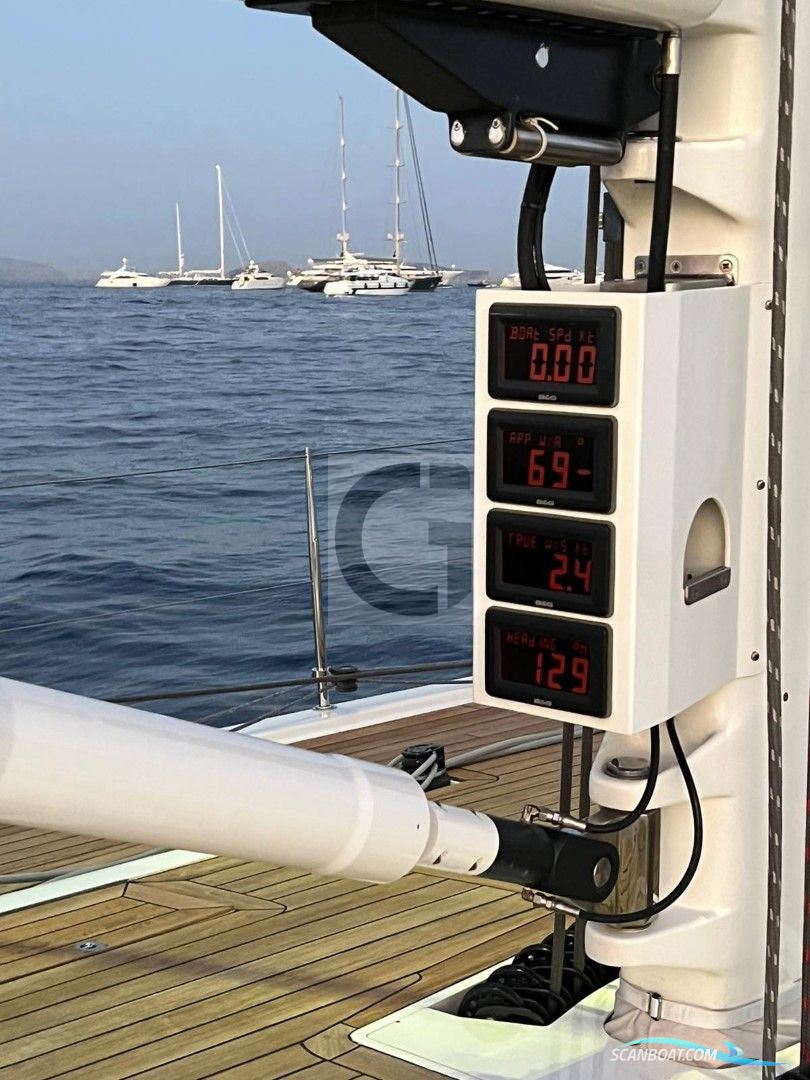 CN Yacht 2000 Felci FY71