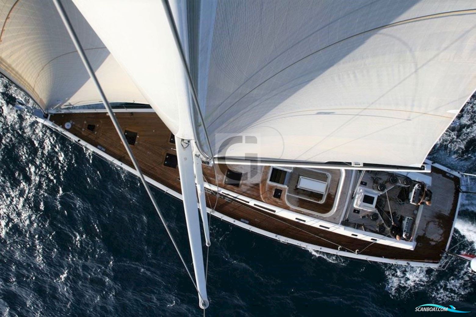 CN Yacht 2000 Felci FY71