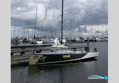 Code Yachts Code 8 Segelbåt 2018, med Torqeedo motor, Italien