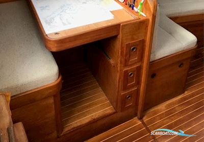 Colina353 Segelbåt 1987, med Volvo Penta motor, Tyskland