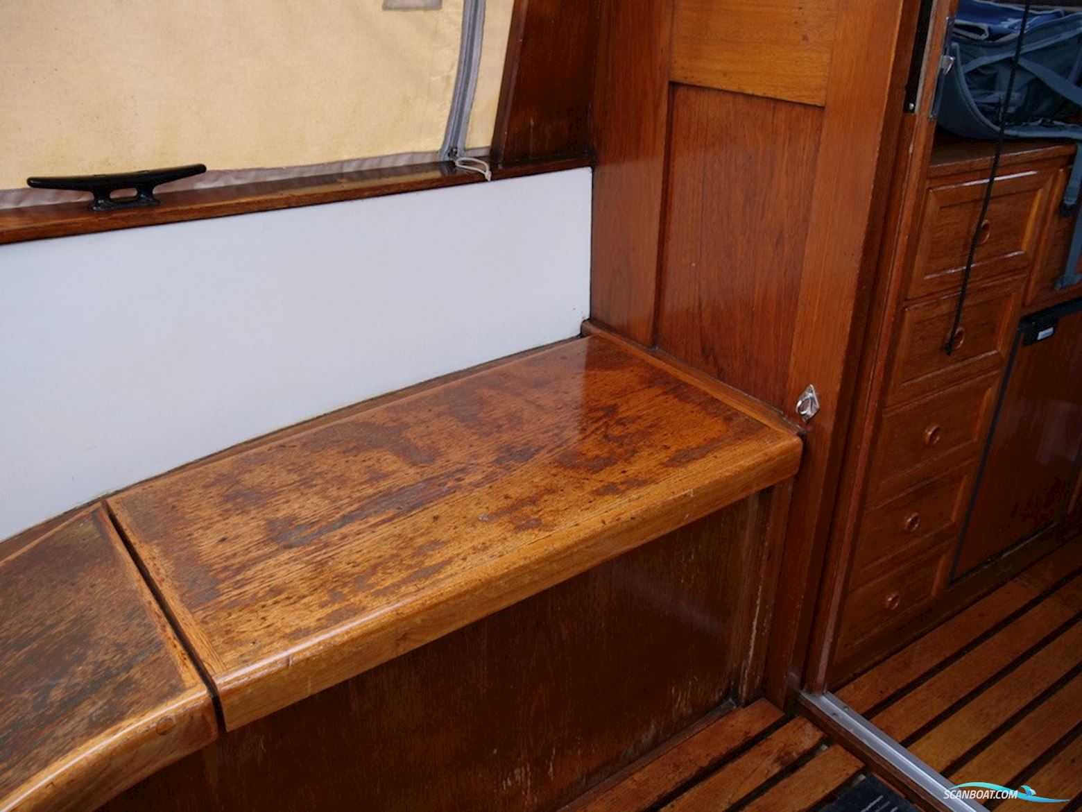 Colvic 29  Coaster  Custom