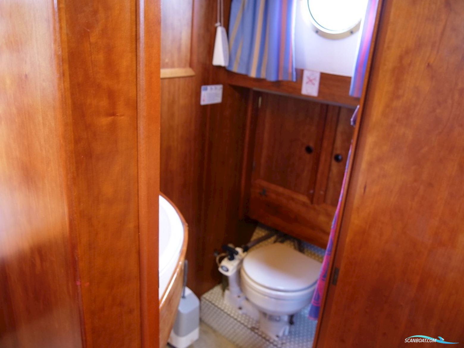 Colvic 29  Coaster  Custom