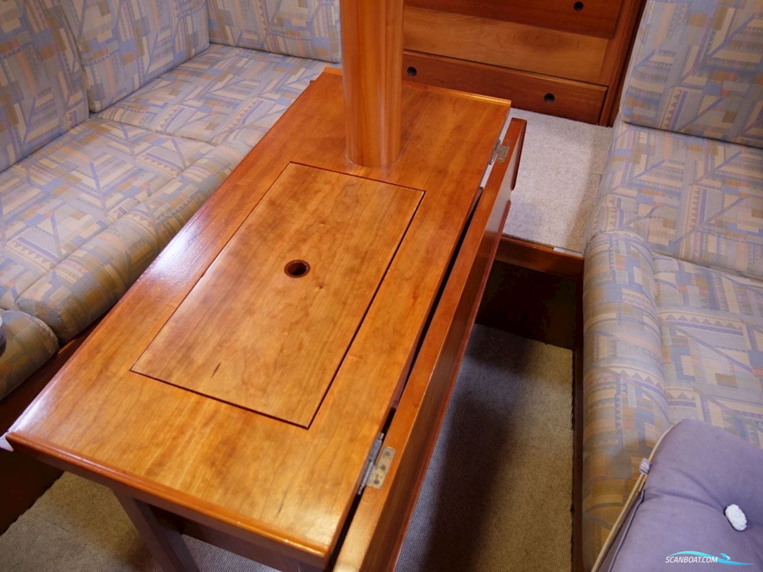 Colvic 29 Coaster Custom