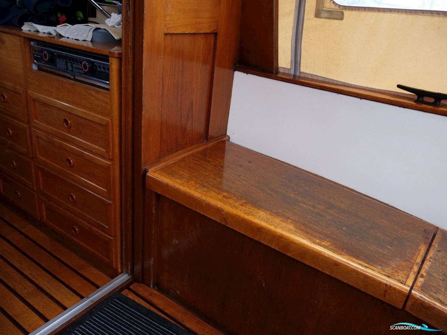 Colvic 29 Coaster Custom