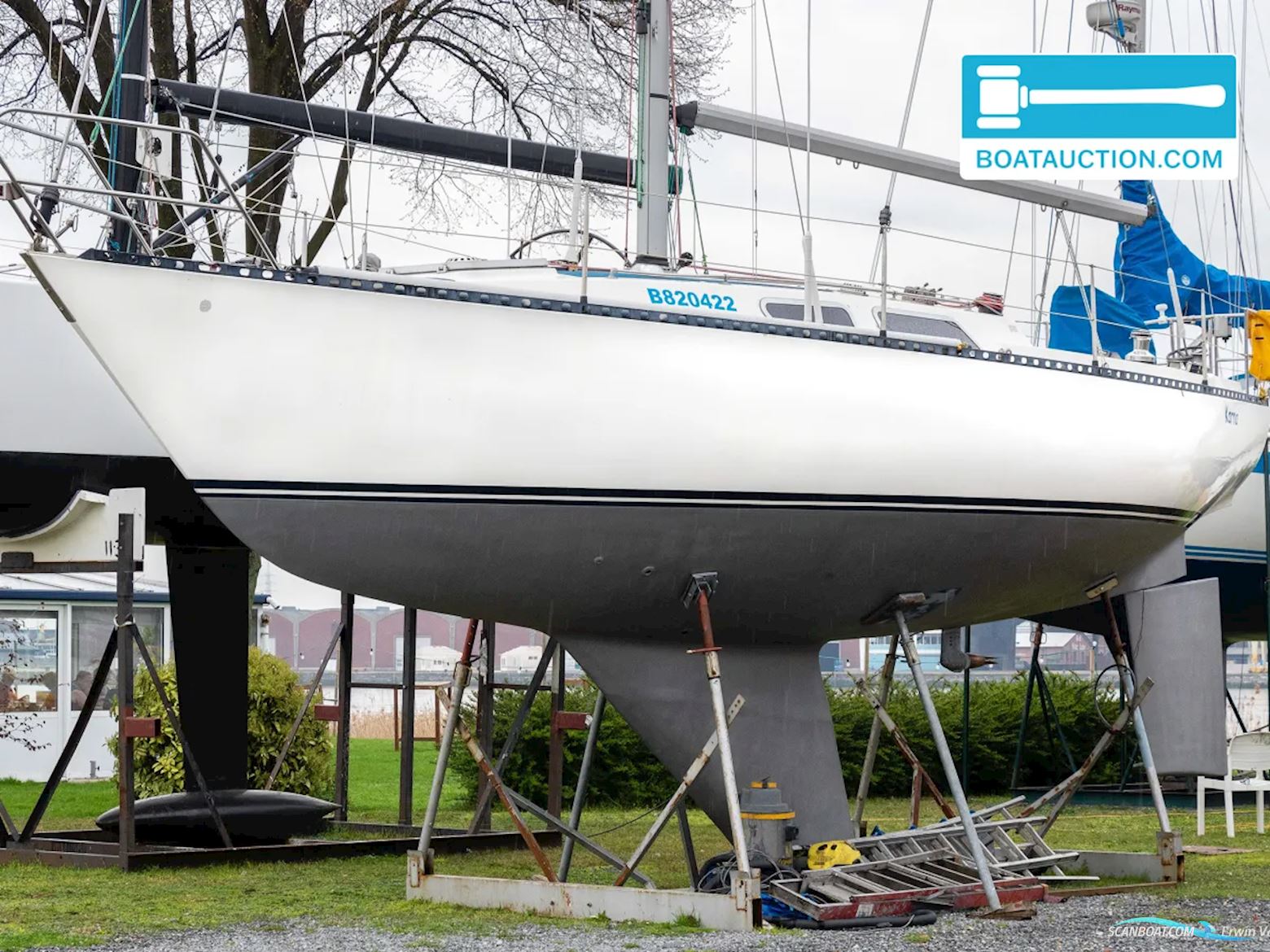Colvic UFO 34