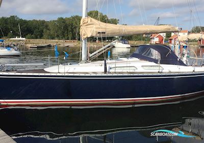 Comfortina 38 Segelbåt 1986, med Volvo Penta 2003 motor, Sverige