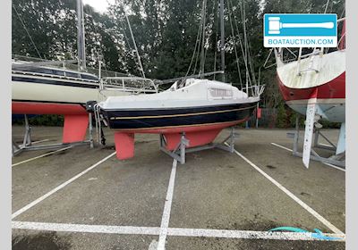 Compromis 720 Segelbåt , med Mercury motor, Holland