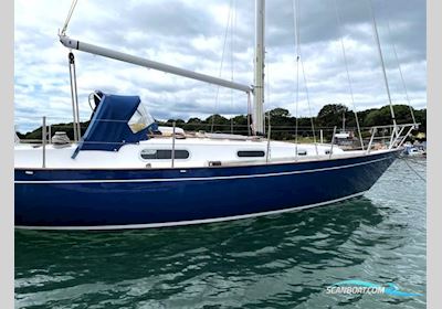 Contessa 32 Segelbåt 1972, med Beta 20 20Hp Inboard With 3 Blade Bronze Propeller motor, England