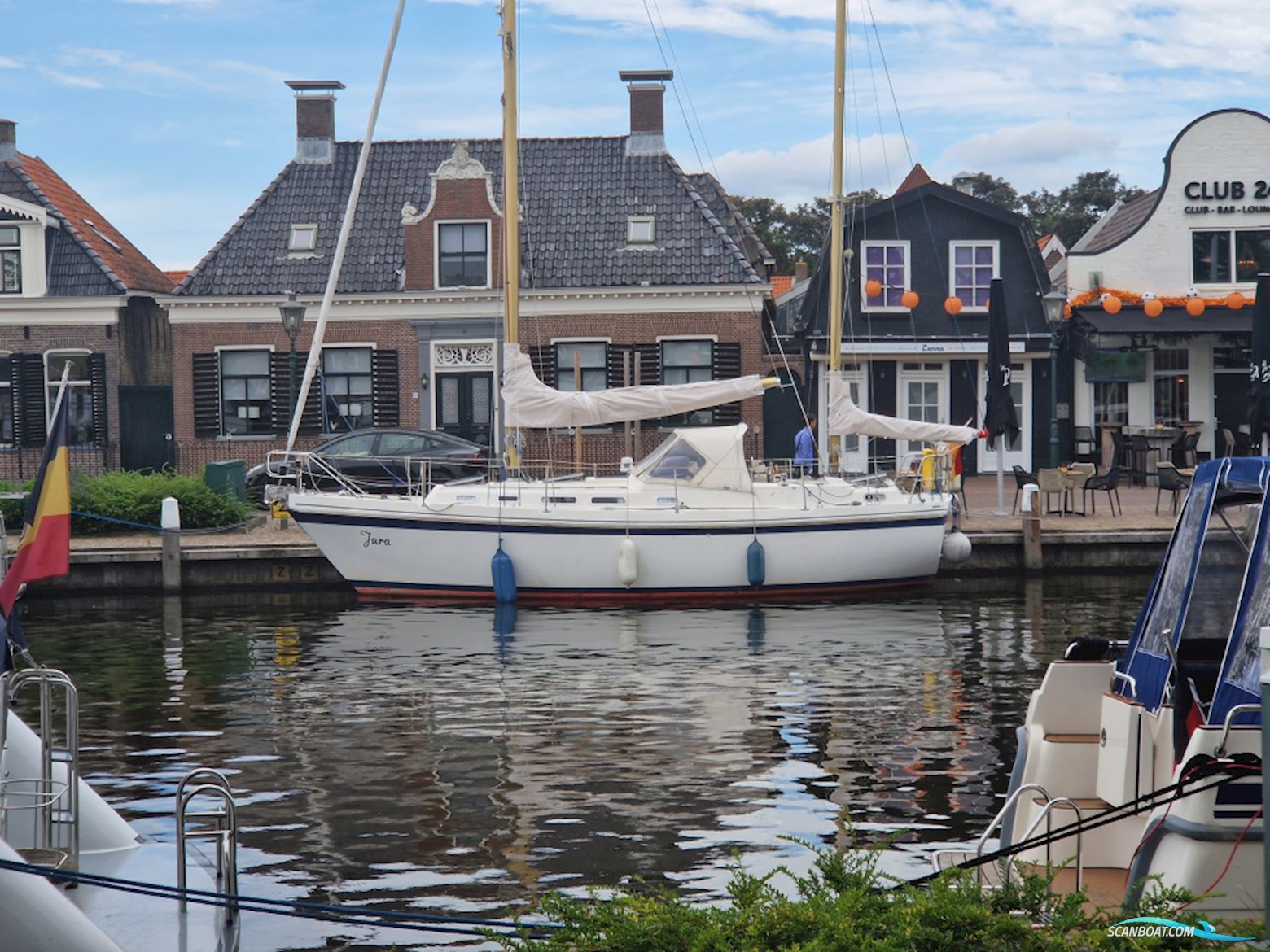 Contest 32 CS Segelbåt 1979, med Volvo Penta motor, Holland