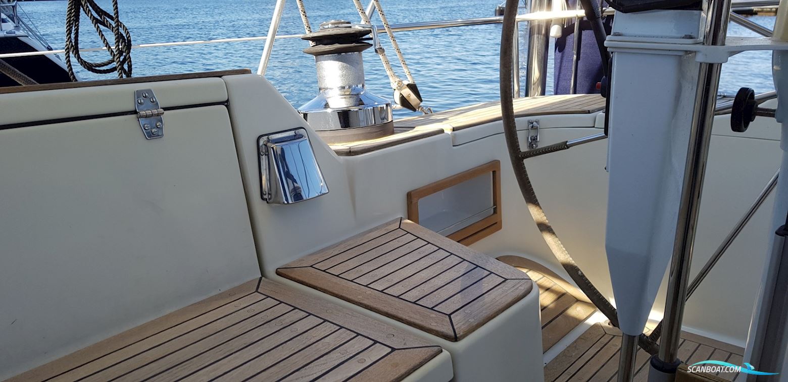 Contrast Contrast 400