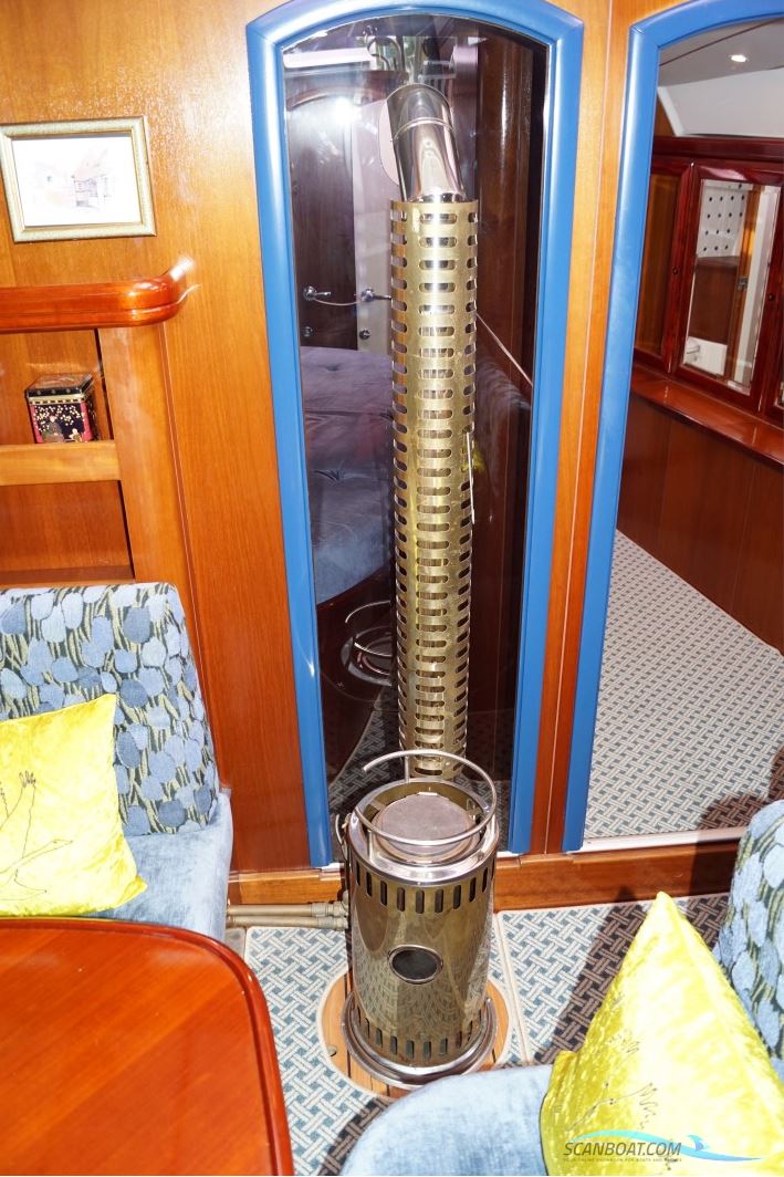 Custom Build 50 Feet Decksalon Yacht