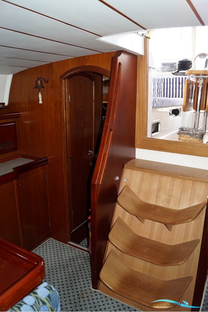 Custom Build 50 Feet Decksalon Yacht