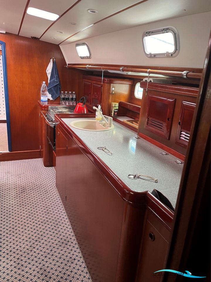 Custom Build 50 Feet Decksalon Yacht