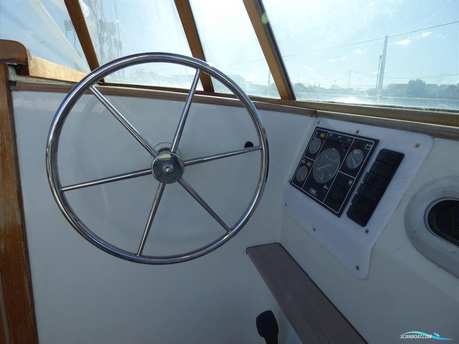 CUSTOM Van de Stadt 51