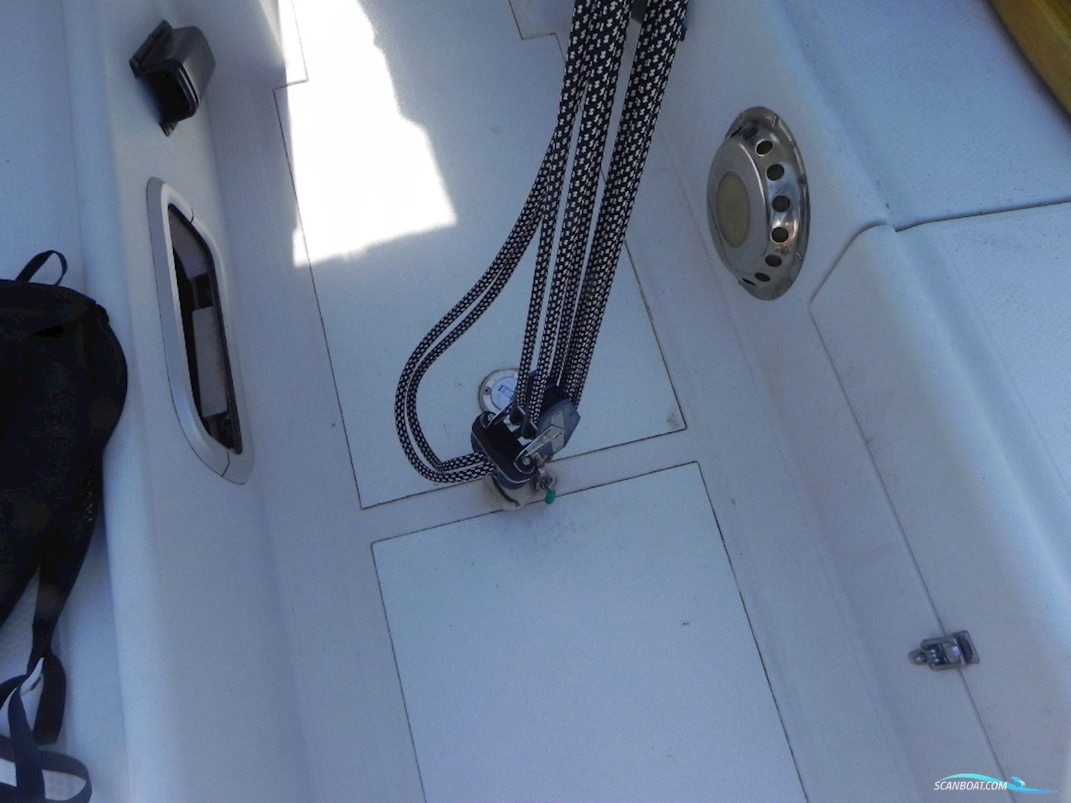 Dehler 28