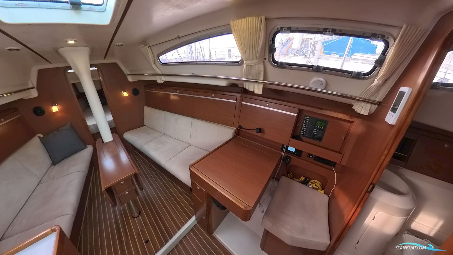 Dehler 32