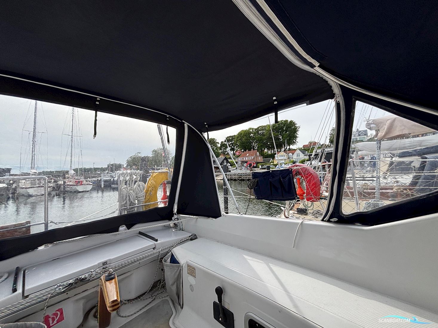 Dehler 33 Cruising