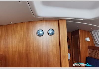 Dragonfly 920 Swing Wing Segelbåt 2001, med Suzuki Outboard motor, Grekland