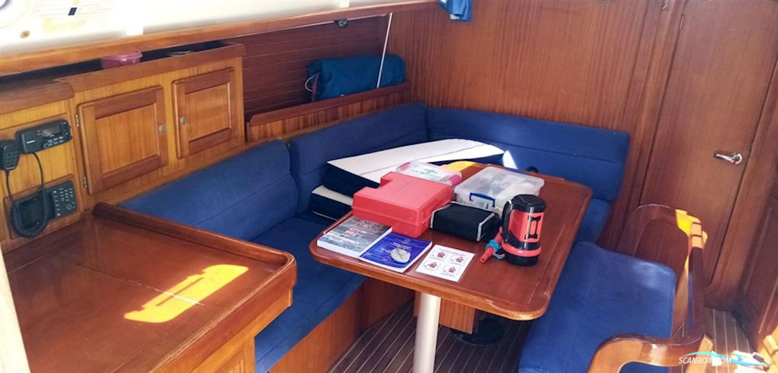 Dufour  36 CLASSIC