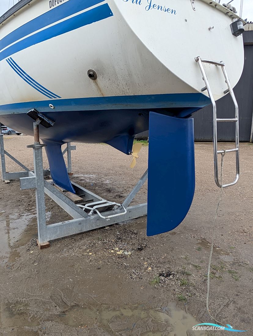 Dufour 2800