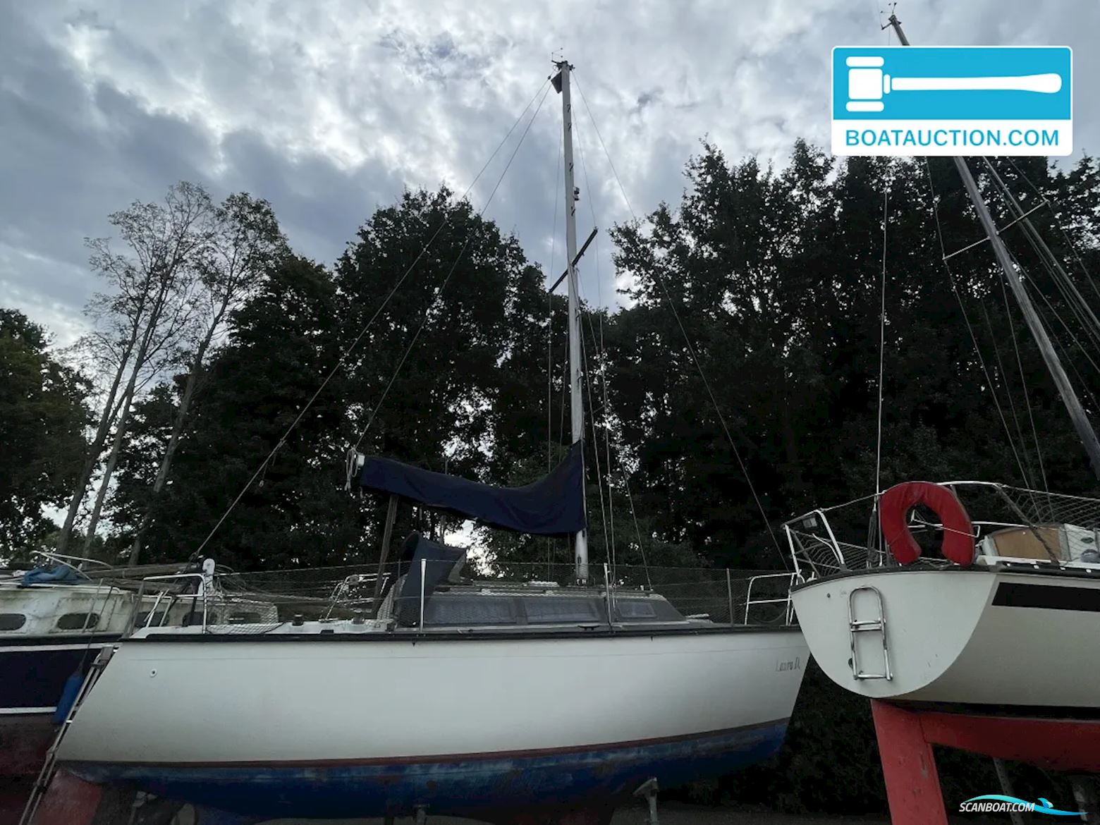 Dufour 2800