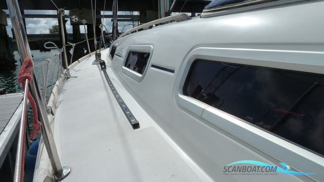 Dufour 325 Grand Large