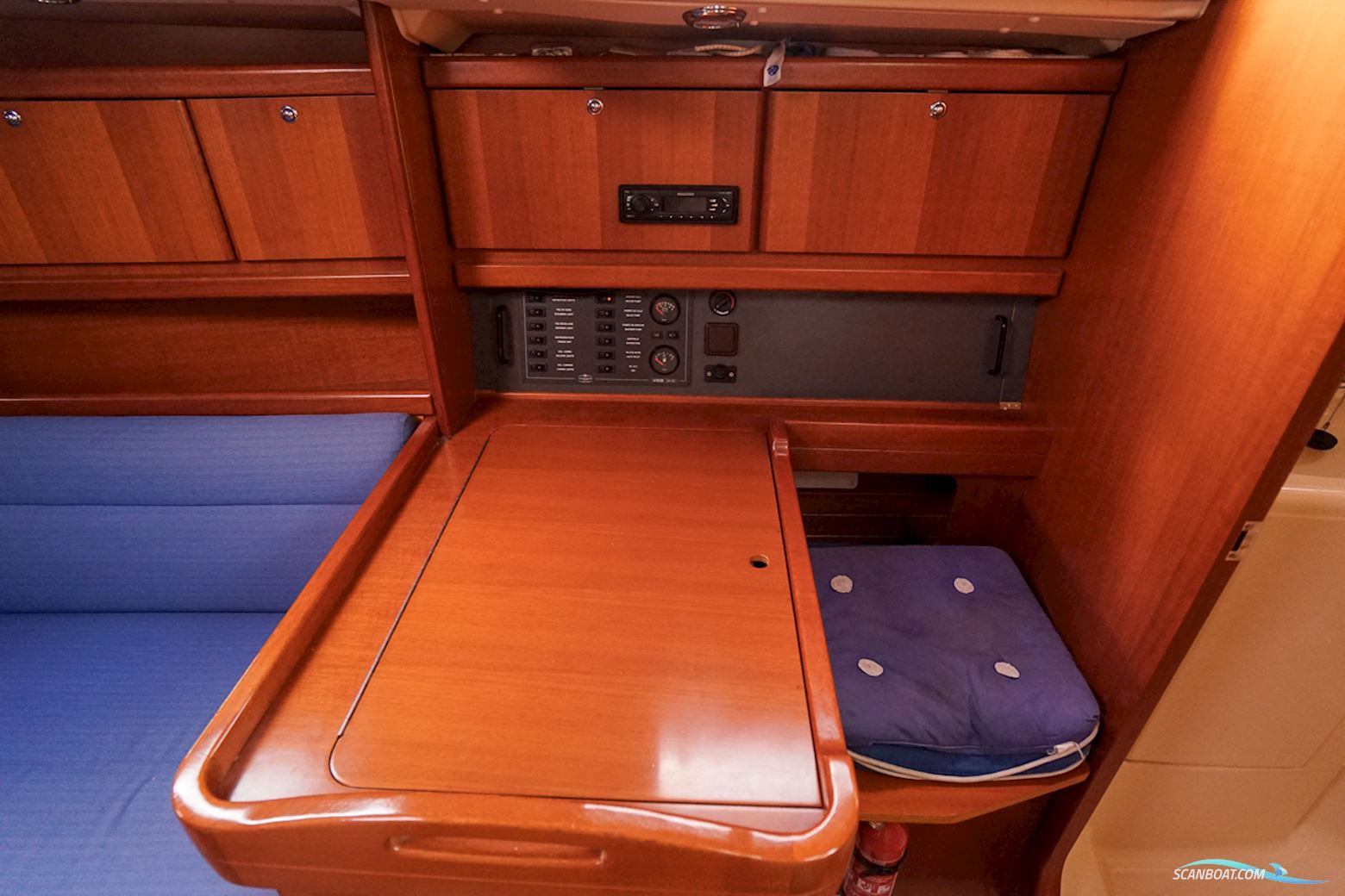 Dufour 325 Grand Large