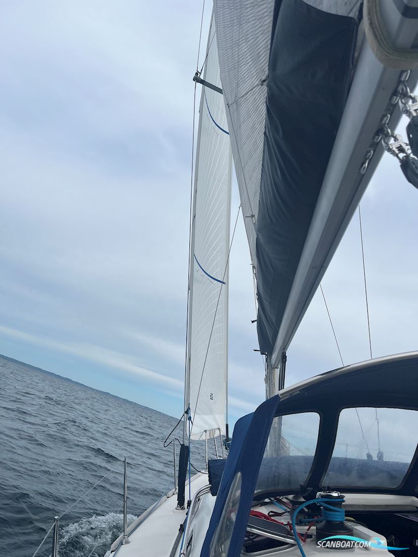 Dufour 34 Performance