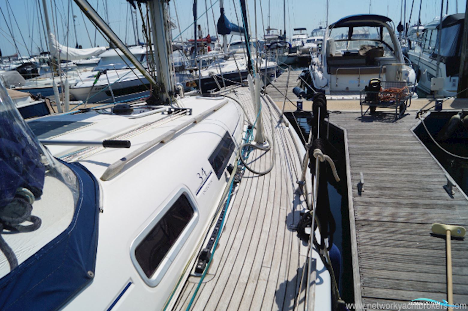 Dufour 34