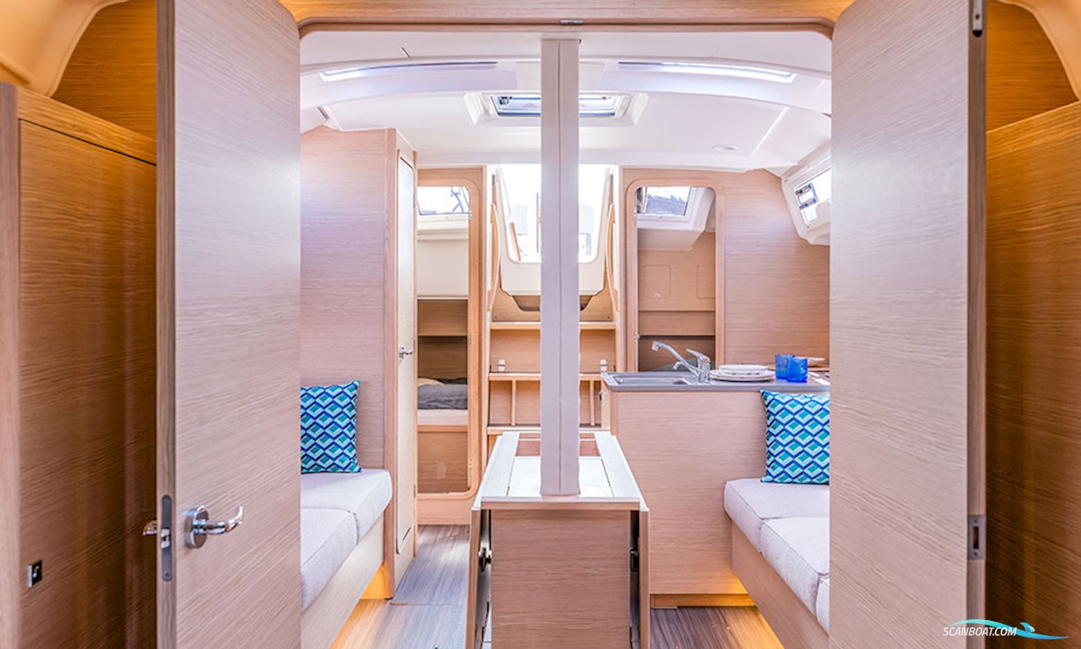 Dufour 37 - Preorder