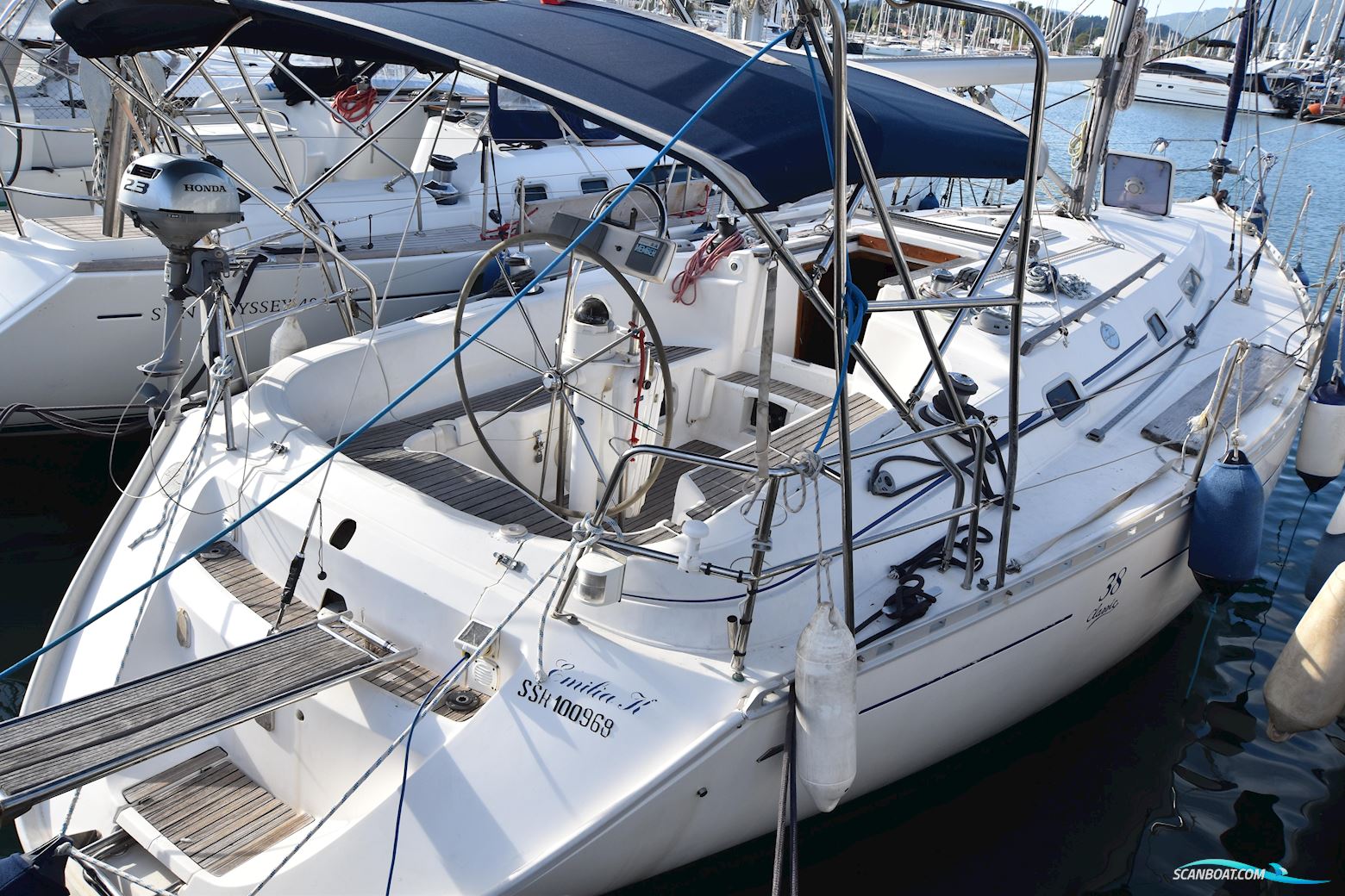 Dufour 38 Classic Segelbåt 2002, med Volvo Penta motor, Grekland