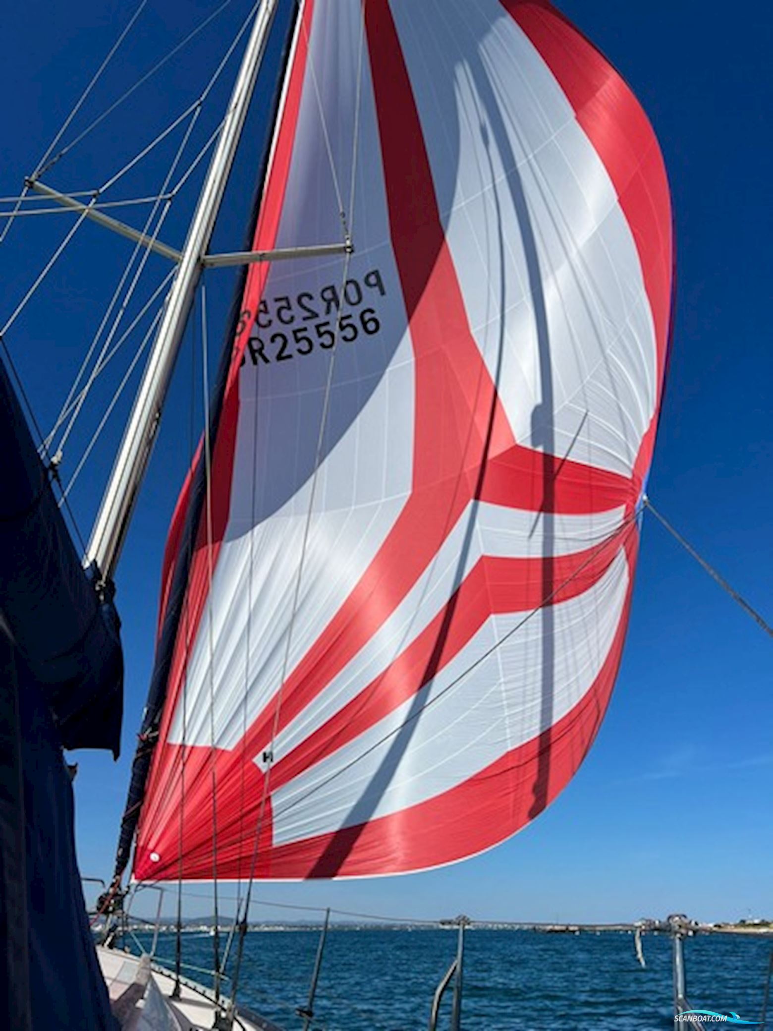 Dufour 38 Classic