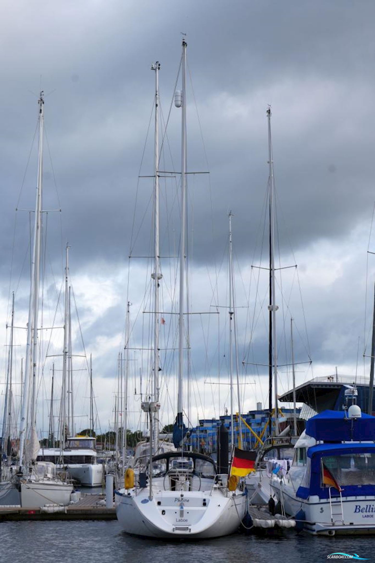 Dufour 38 Classic