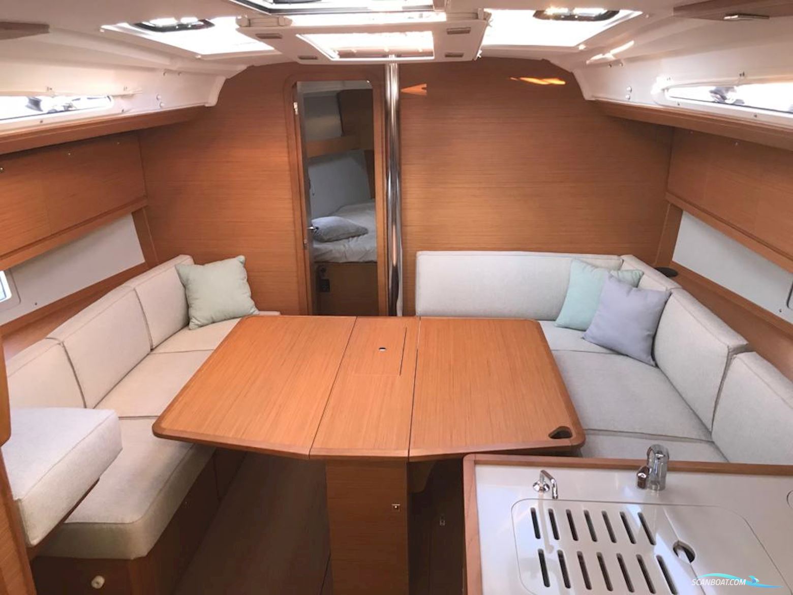 Dufour 390 Grand Large