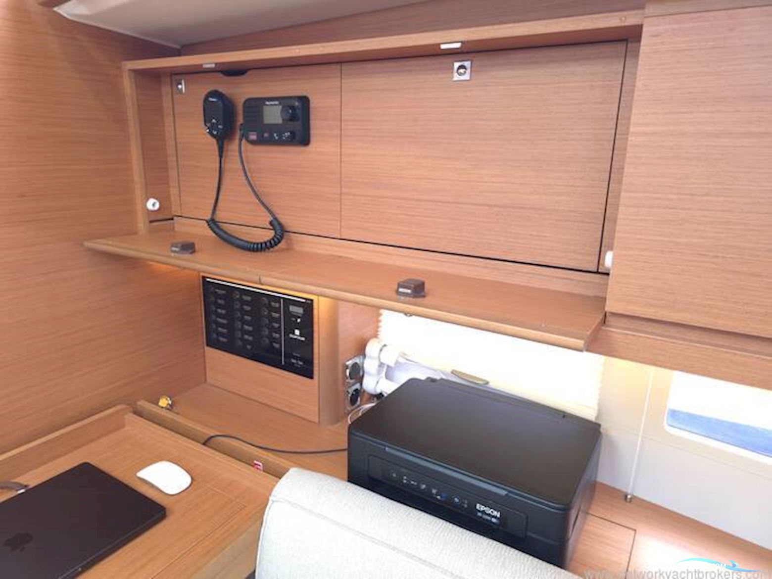 Dufour 390 Grand Large