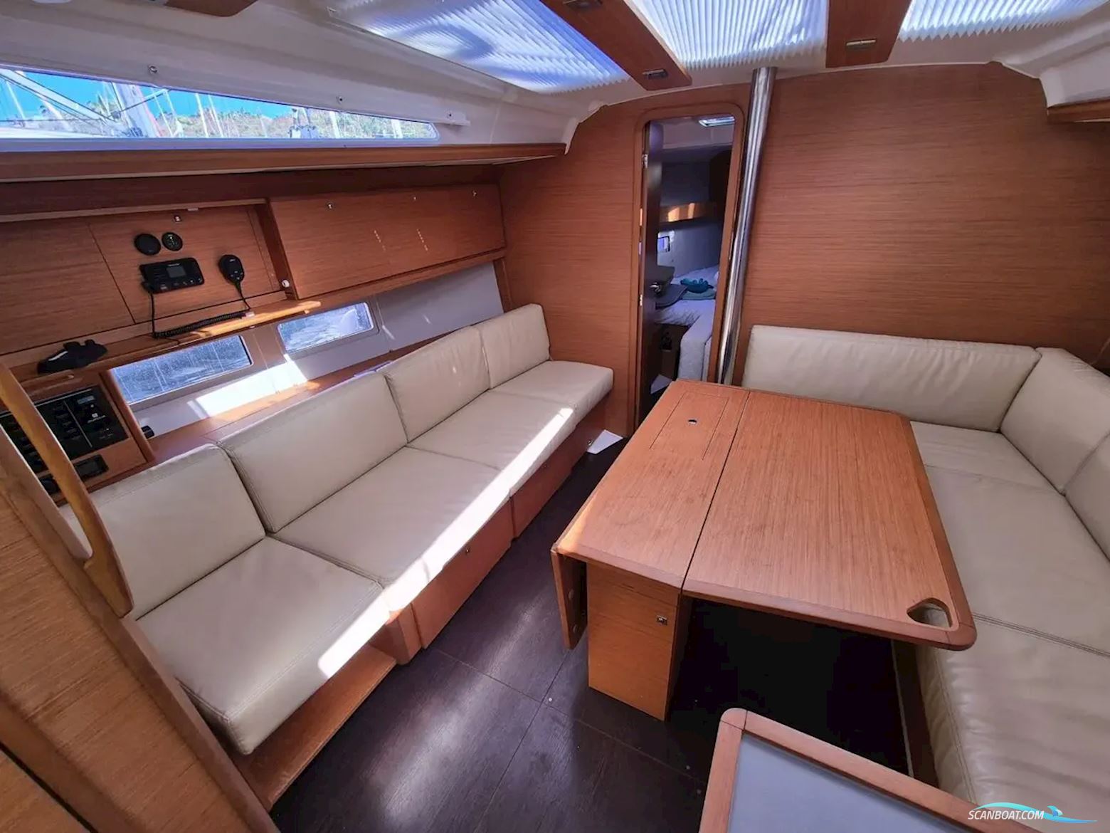 Dufour 390 Grand Large