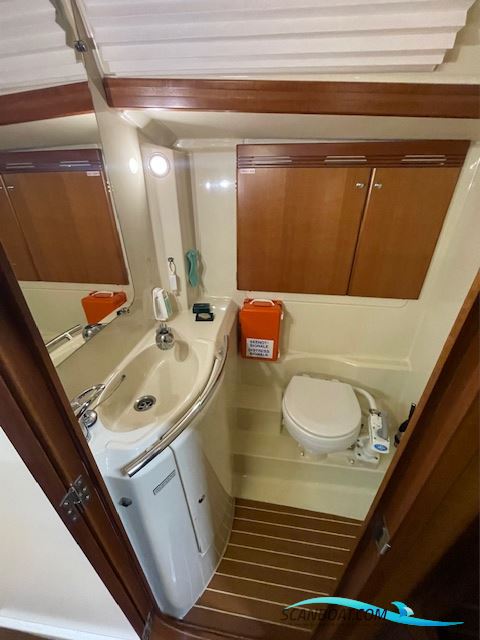 Dufour 40 Performance