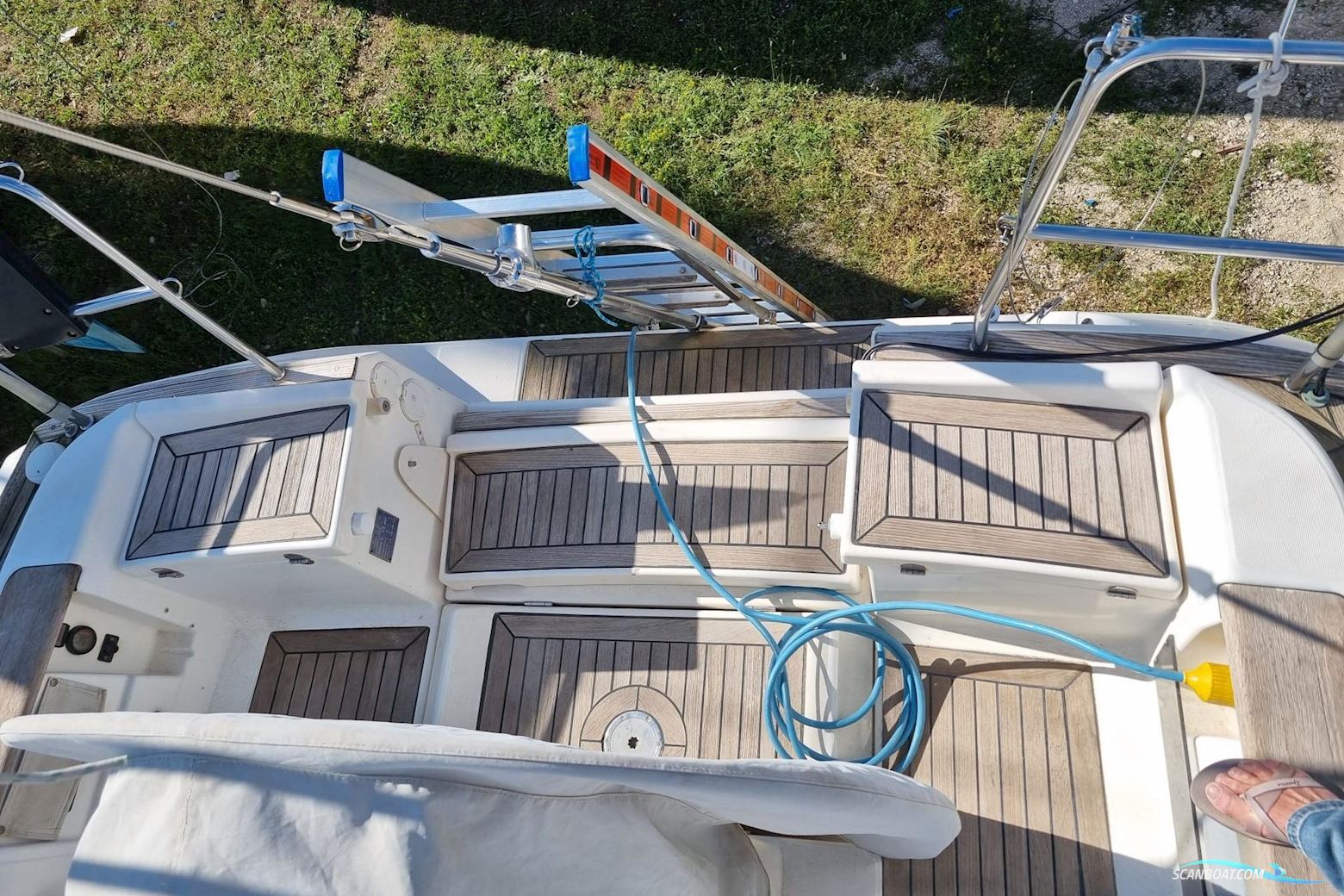 Dufour 40