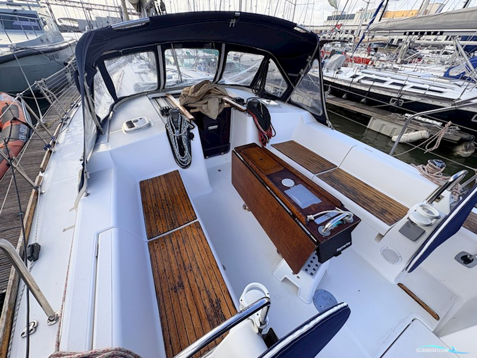 Dufour 405 Grand Large